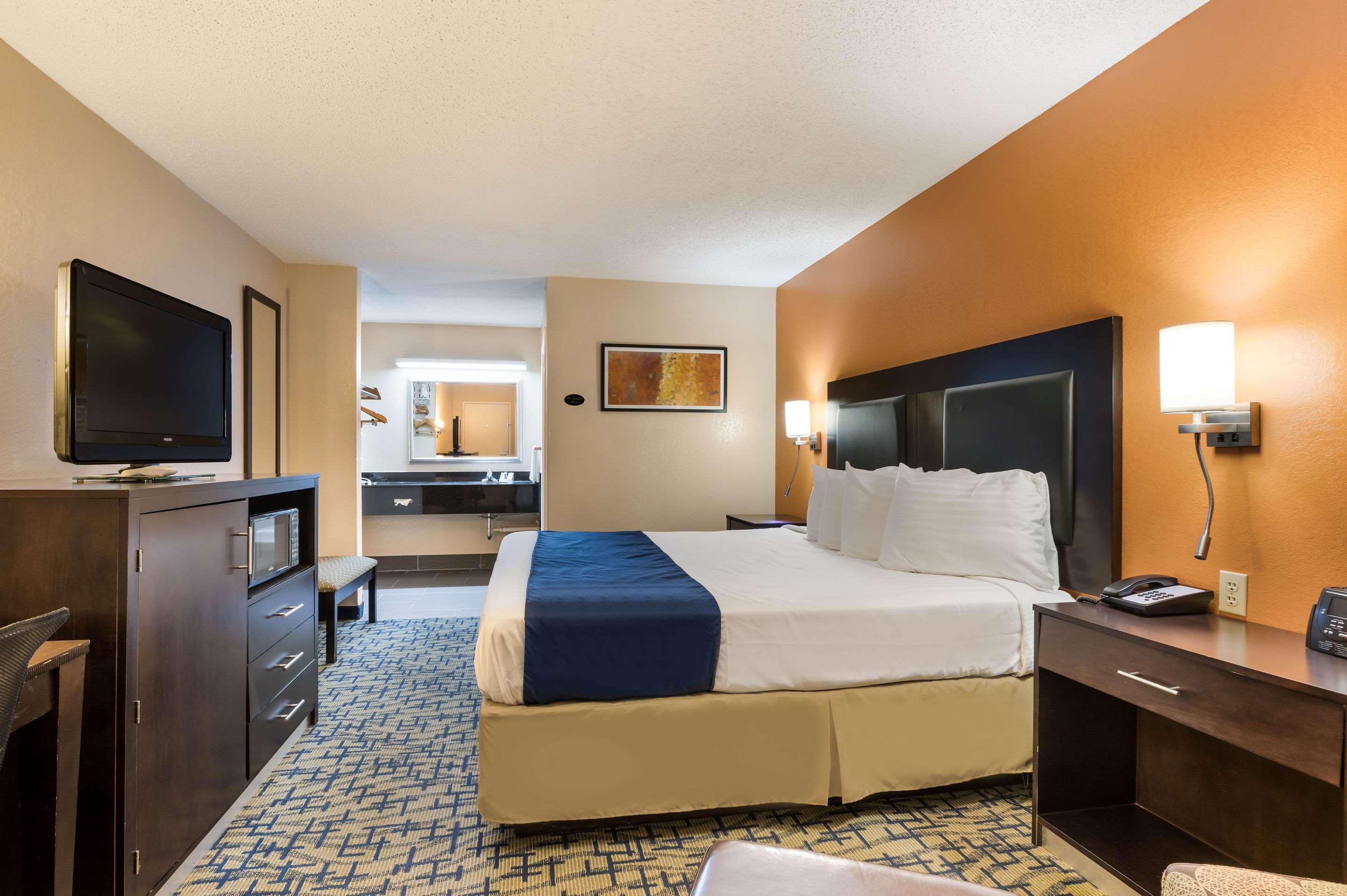 Surestay Hotel By Best Western Meridian Exterior photo